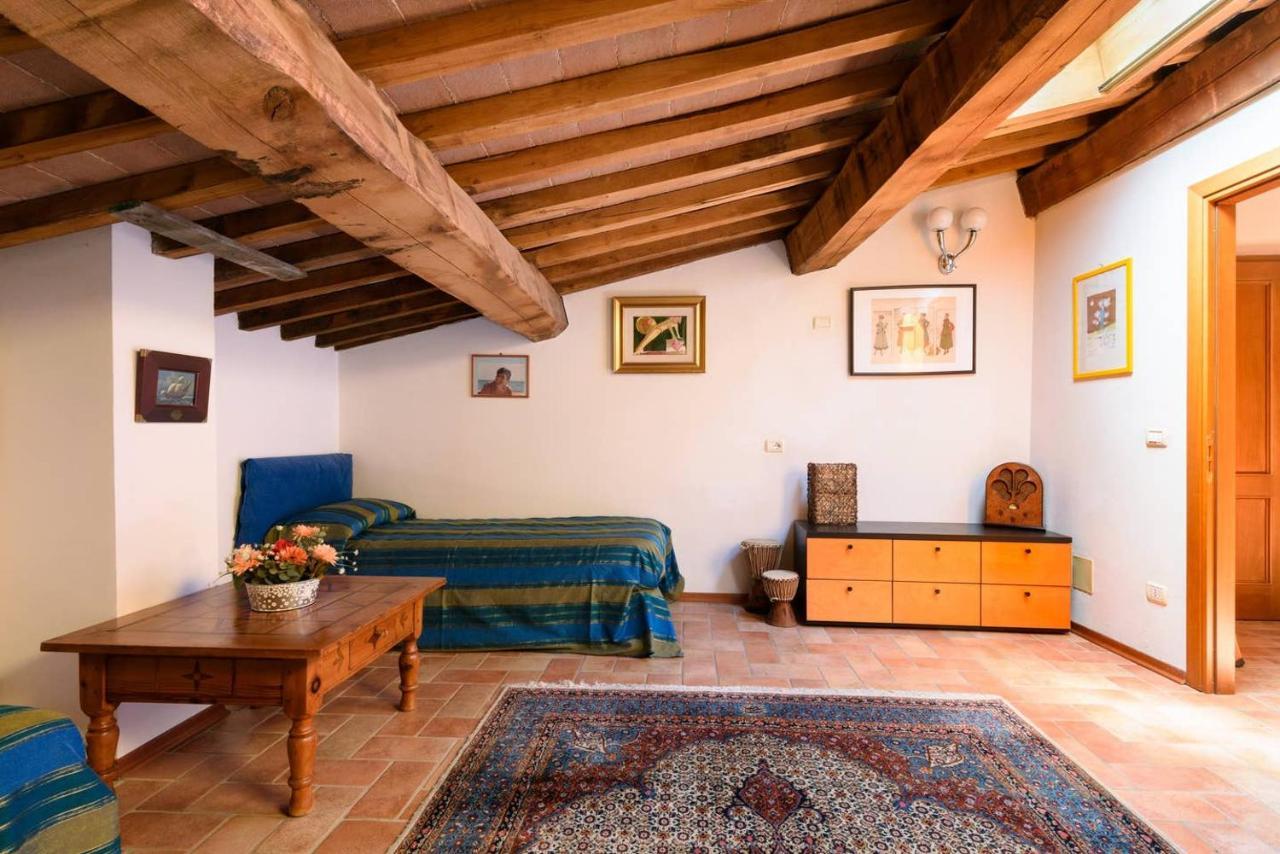 Ferienwohnung Domus Claudiae Sansepolcro Exterior foto