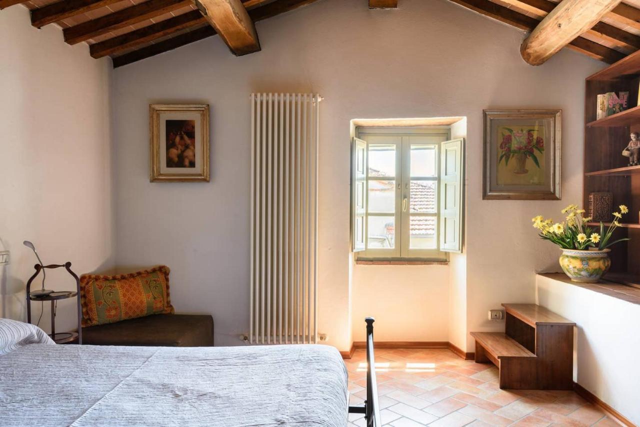 Ferienwohnung Domus Claudiae Sansepolcro Exterior foto